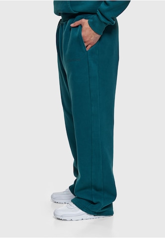 Dropsize Loose fit Trousers in Green