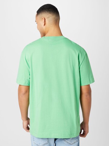 Tricou de la Calvin Klein Jeans pe verde