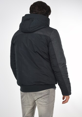 Veste d’hiver 'Inacio' !Solid en noir