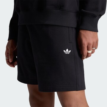 ADIDAS ORIGINALS Regular Broek 'Trefoil Essentials' in Zwart