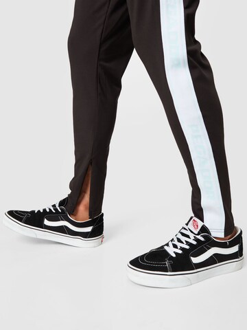 Pegador Tapered Pants in Black