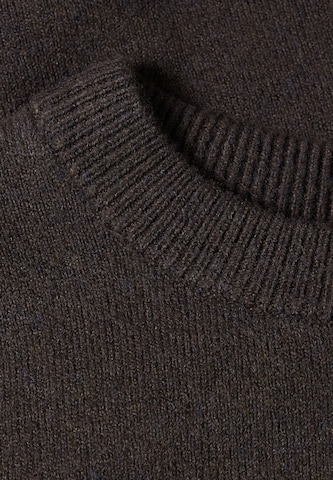 STREET ONE Sweater in Brown