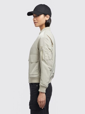 khujo Between-Season Jacket 'Nova' in Green