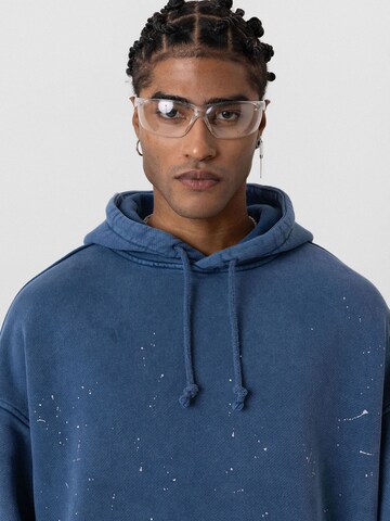 VAMOS CLO Sweatshirt i blå