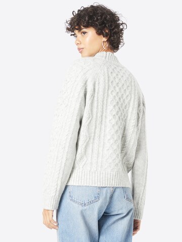 ABOUT YOU Sweater 'Nadia' in Grey