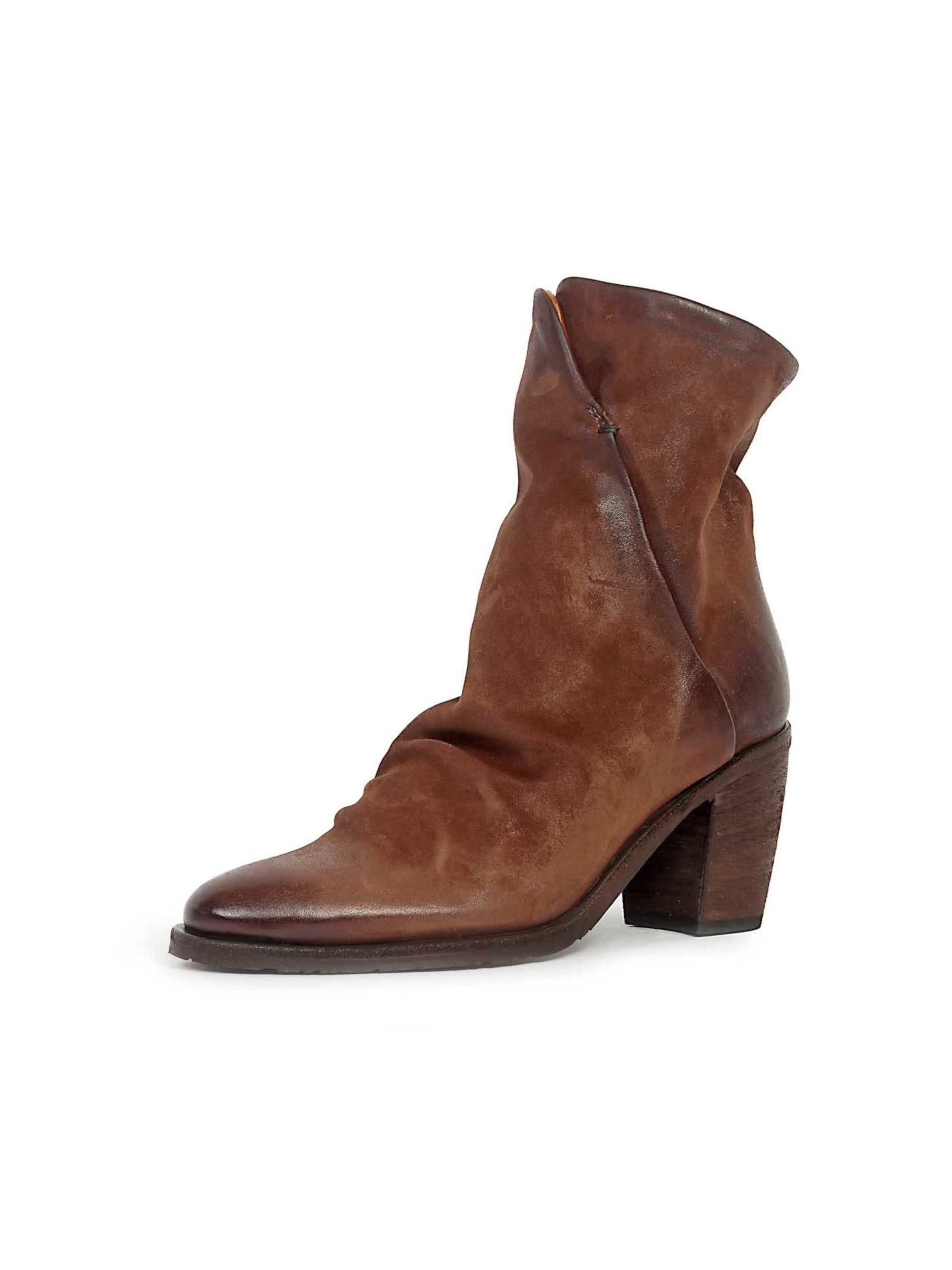 A.S.98 - Botas pelo tornozelo 'ROMY' em castanho: lateral
