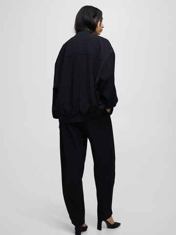 Pull&Bear Between-Season Jacket in Black