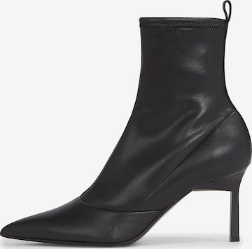 Calvin Klein Ankle Boots in Black: front