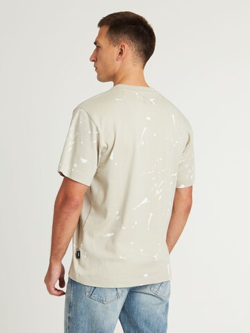 T-Shirt 'Elon' CHASIN' en beige