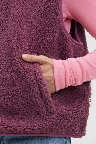 SENSES.THE LABEL Knitted Vest in Red