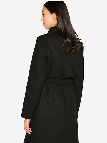 LolaLiza Преходно палто в черно