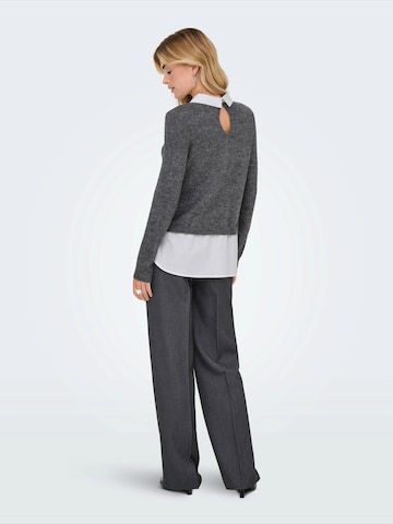 ONLY - Jersey 'ONLDOLLY' en gris