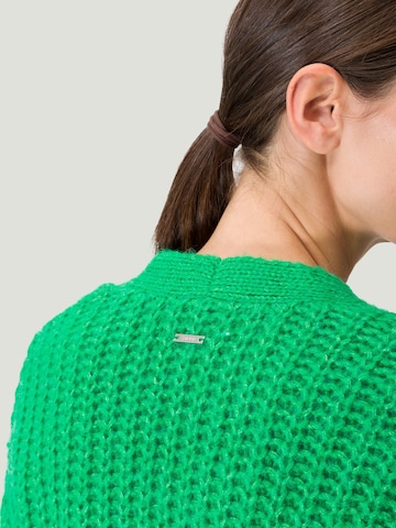 zero Knit Cardigan in Green