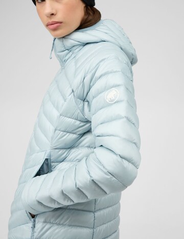 MAMMUT Outdoor Jacket in Blue