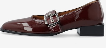 Ballerines à lanières Bianco en rouge : devant