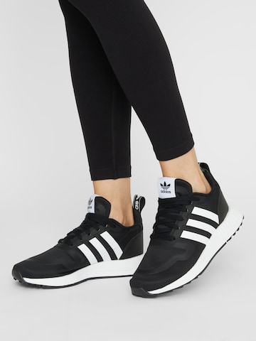 ADIDAS ORIGINALS - Zapatillas deportivas bajas 'Multix' en negro