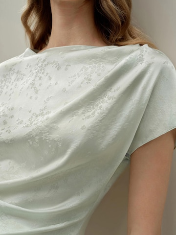 Lilysilk Blouse 'Sakura-Jacquard-Seiden-Top' in Groen