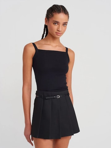 Camicia da donna di Dilvin in nero: frontale