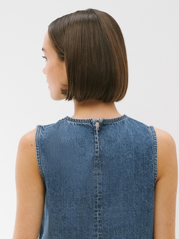 Next Top in Blau