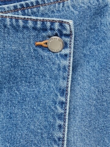 MANGO Regular Jeans i blå