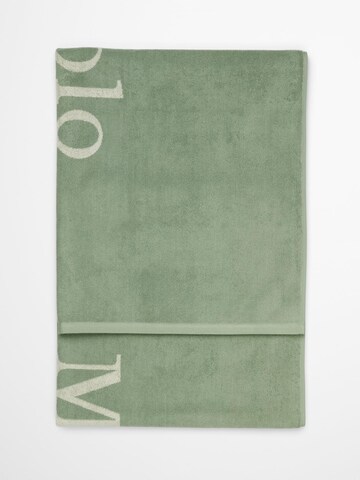 Marc O'Polo Beach Towel in Green: front