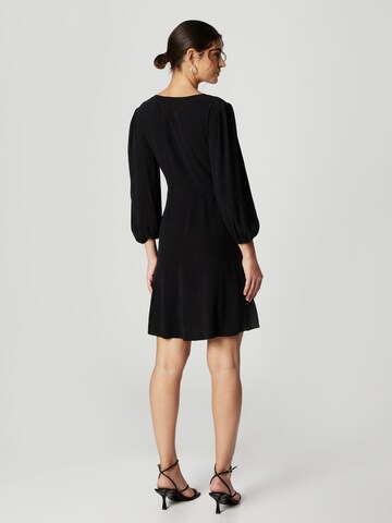 Robe 'Simona' Guido Maria Kretschmer Women en noir : derrière