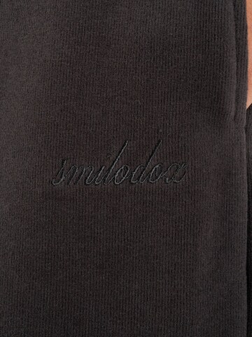 Smilodox Loosefit Broek in Grijs