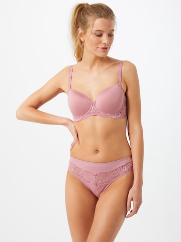 TRIUMPH String 'Amourette' i lilla