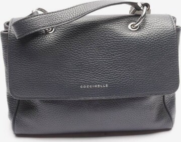 Coccinelle Handtasche One Size in Blau: predná strana