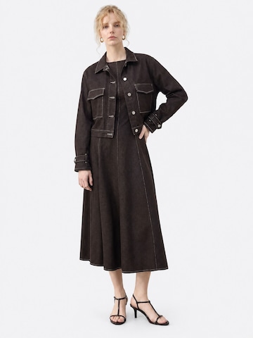 Tailleur 'Zweiteiliges Set' di Bianco Lucci in marrone