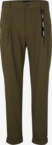 STRELLSON Pleat-Front Pants 'Louis' in Green: front