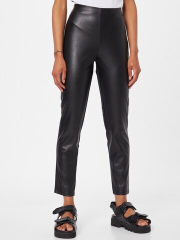 Calvin Klein Skinny Leggings in Schwarz: predná strana