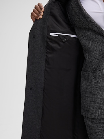 Manteau mi-saison 'Adria 3.0' STRELLSON en gris