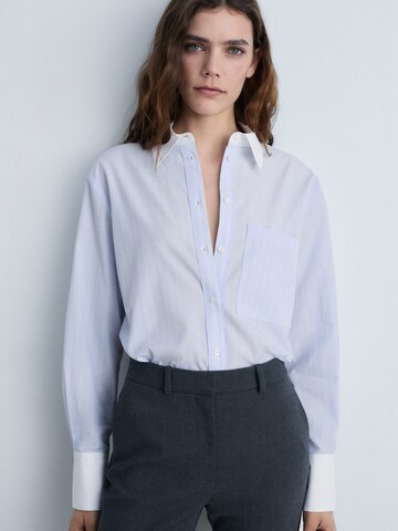 MANGO Blouse 'HAMBURG' in Blauw: voorkant