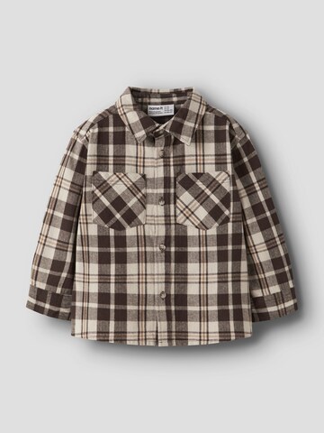 NAME IT - Ajuste regular Camisa en marrón
