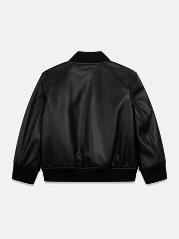 GUESS Between-Season Jacket in Black