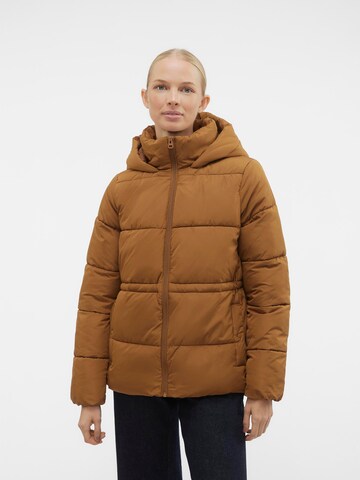 VERO MODA Kurtka zimowa w kolorze brązowy: przód