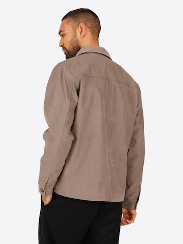 BRAVE SOUL Overgangsjakke i grå