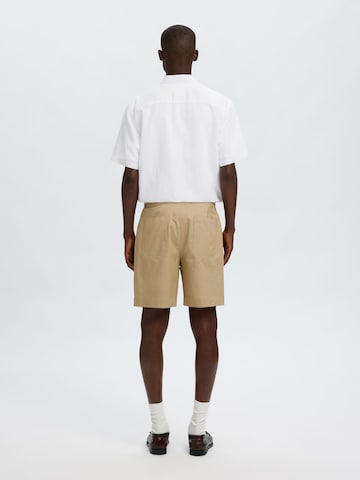 SELECTED Loose fit Chino trousers in Brown