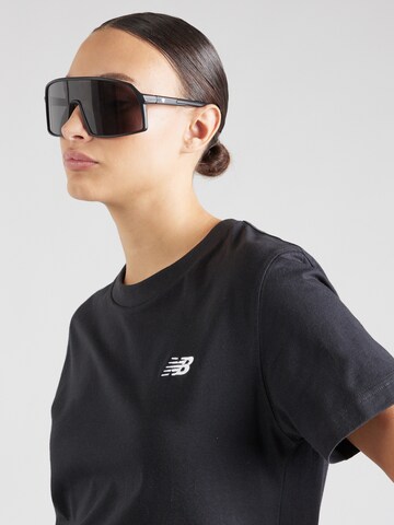 new balance - Camiseta funcional 'Essentials' en negro