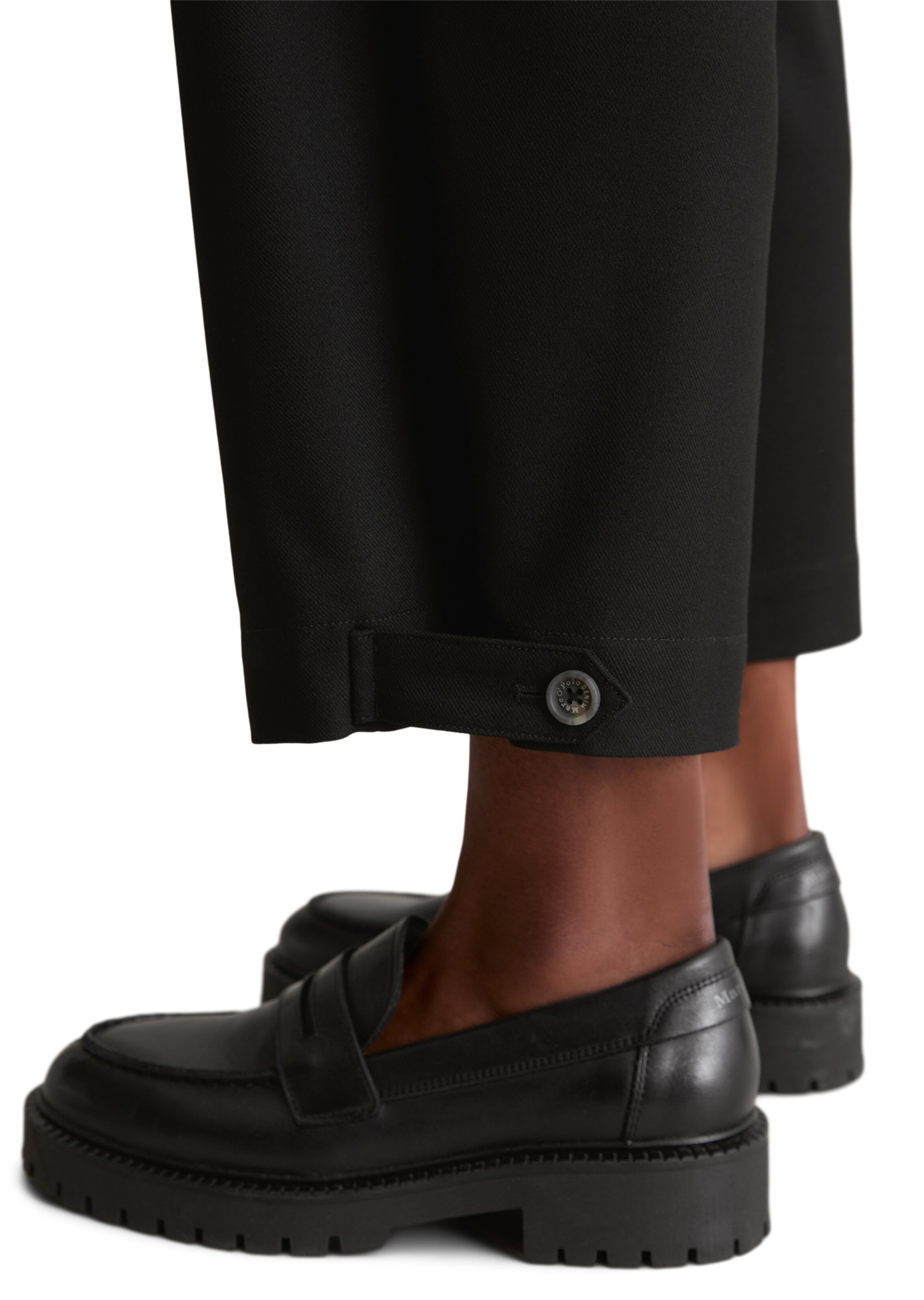 Marc O'Polo DENIM Loose fit Pants in Black