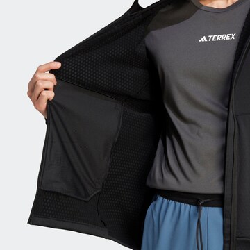 Jachetă  fleece funcțională 'Xperior' de la ADIDAS TERREX pe negru