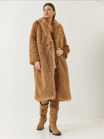 Manteau d’hiver Bianco Lucci en marron