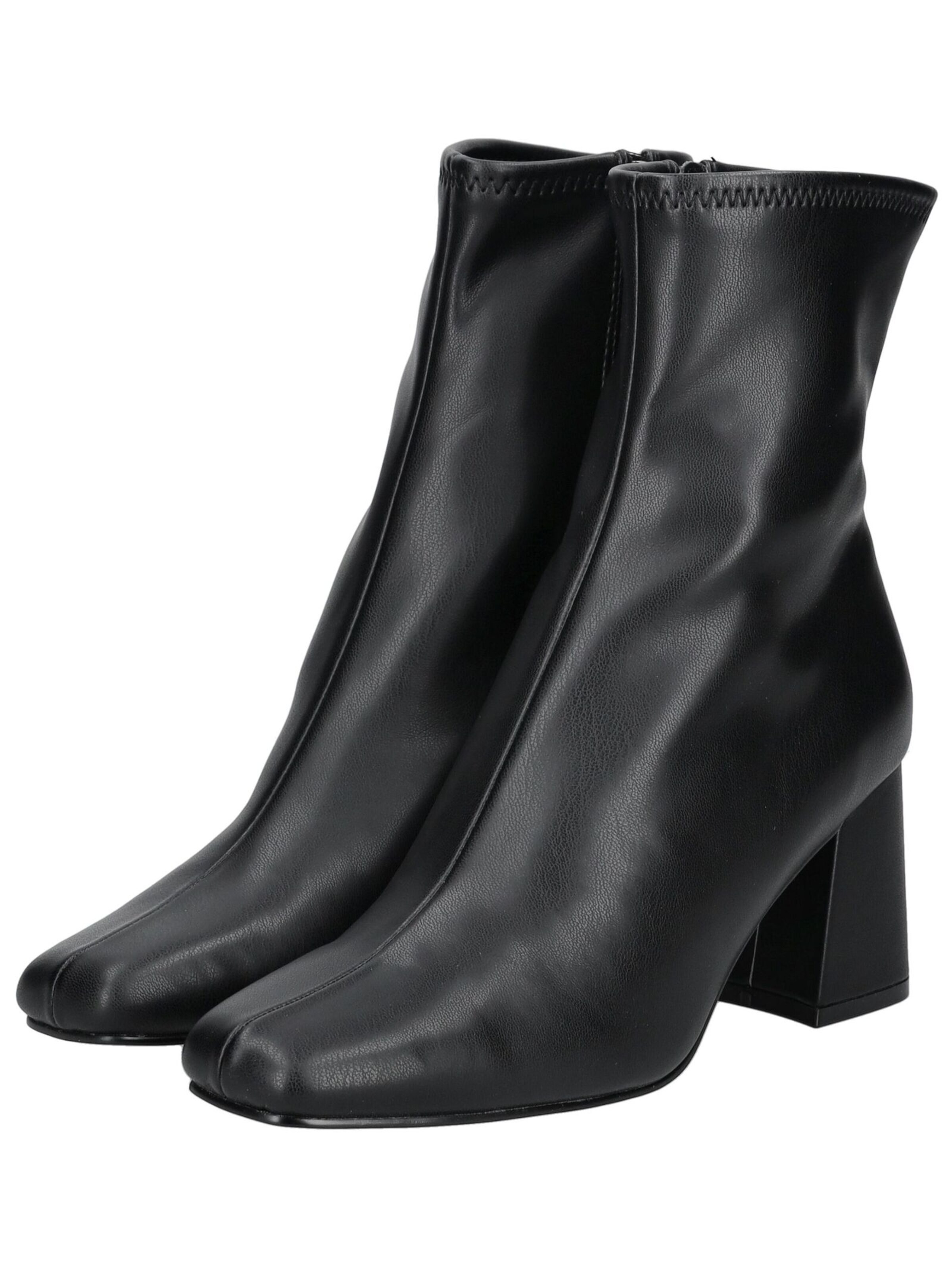 Stivaletto di STEVE MADDEN in nero