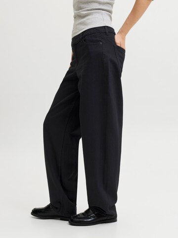 Barrel Jeans 'JXFUJI' di JJXX in nero