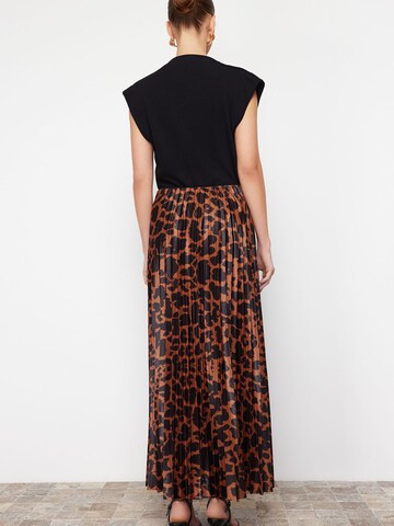 Trendyol Skirt in Brown