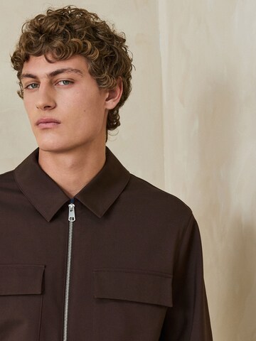 Next Jacke in Braun