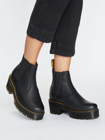 Dr. Martens Chelsea-bootsi 'Rometty' värissä musta