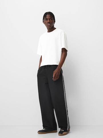 Bershka Loosefit Hose in Schwarz