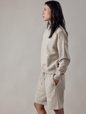 Felpa 'Felpa Girocollo Loose Fit' di OWN Off With Nature in beige